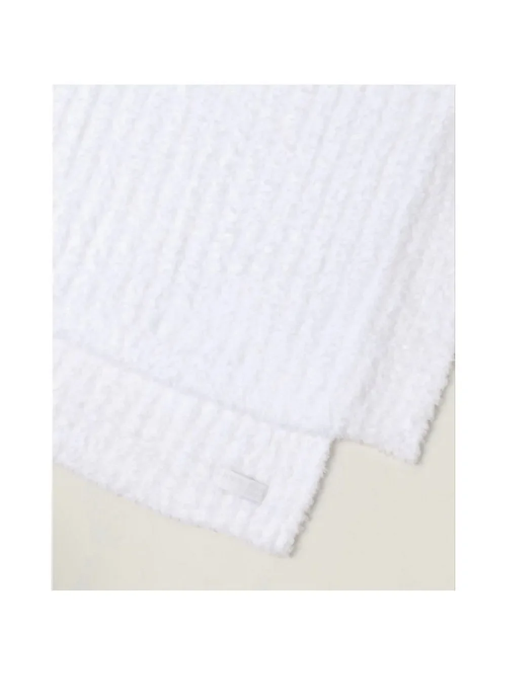New Barefoot Dreams Queen CozyChic Ribbed Bed Blanket in White